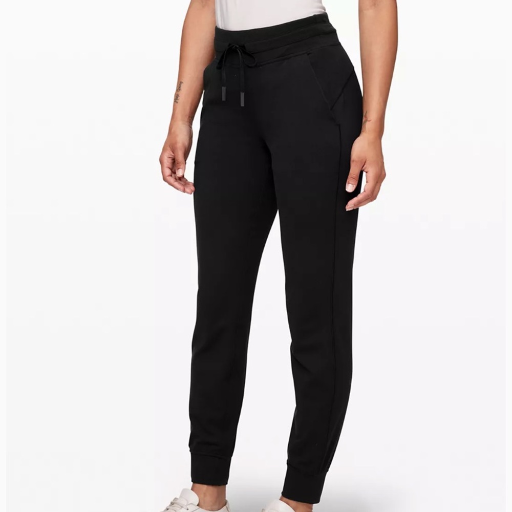Lululemon Ready to Rulu Jogger